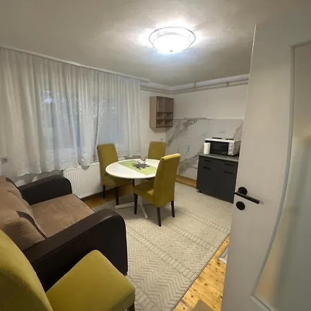 Garden House Apartman *